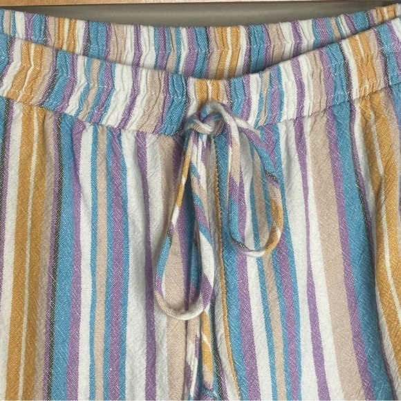 Francesca’s Dee Elly Women’s Stripe Shorts Size Large - Picture 5 of 16